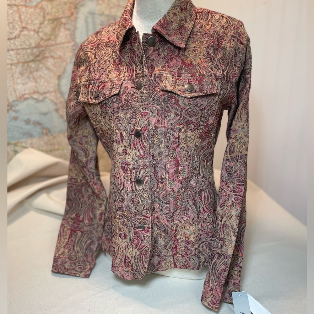 NWT Analogy embroidered paisley fabric jacket - Women’s size medium
